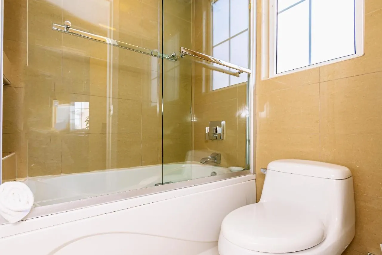 דירה פאלם ביץ' Divi Village Condo 31 ארובה